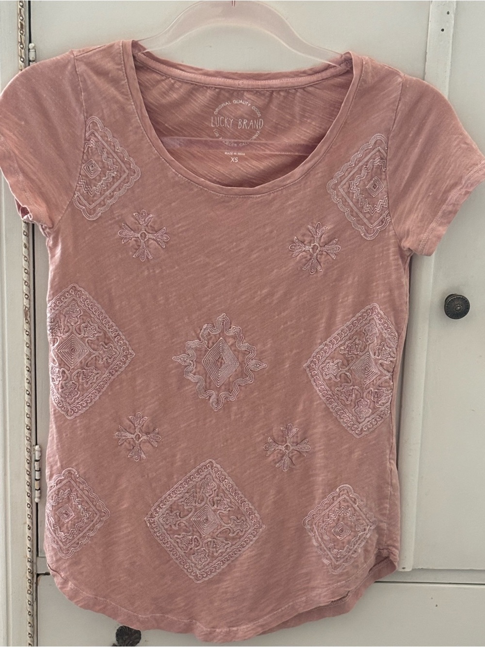 Lucky Brand Dusty Rose Embroidered Short Sleeve Tee
